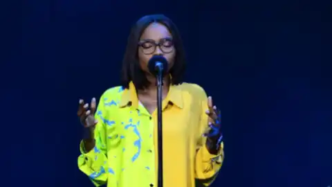 Victoria Orenze – High Praises Of The Lord (Video)