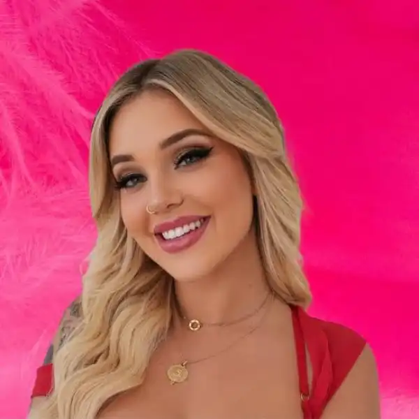 Biography & Career Of Kali Roses