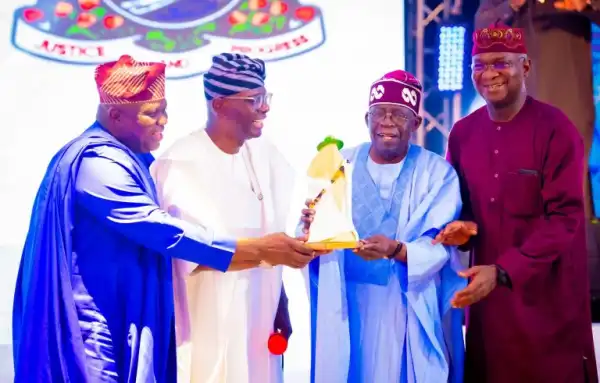 APC chieftain hails Sanwo-Olu, Ambode reunion