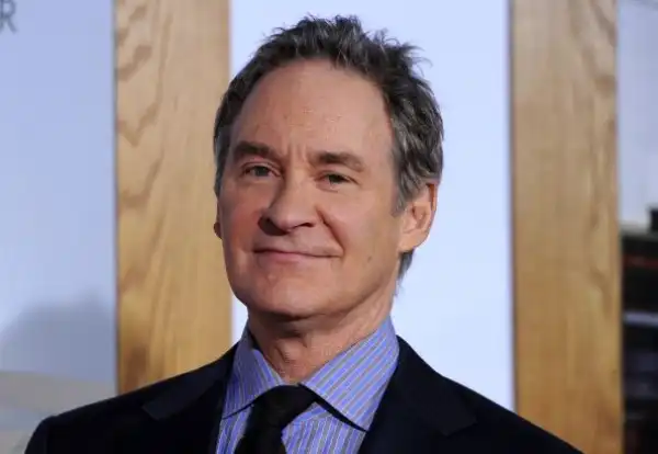 Biography & Net Worth Of Kevin Kline