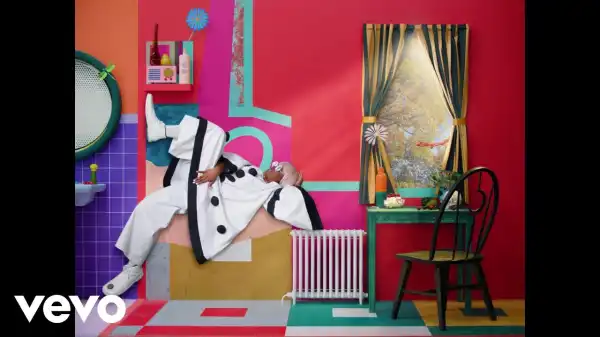 Tierra Whack - SHOWER SONG (Video)