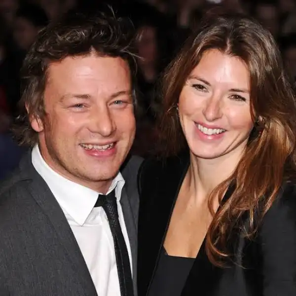 Biography & Career Of Juliette Norton