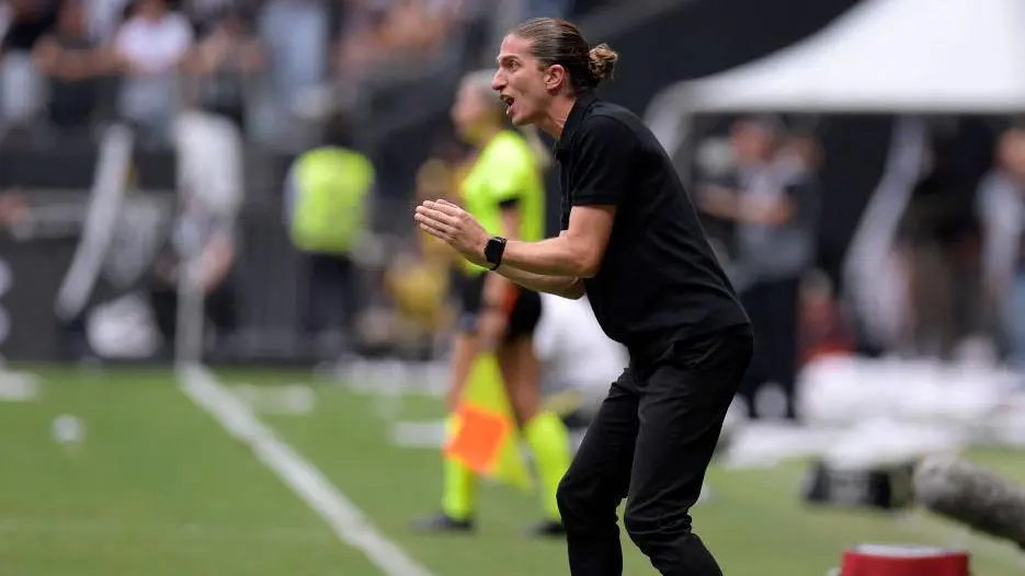 Filipe Luis names best player in world football right now