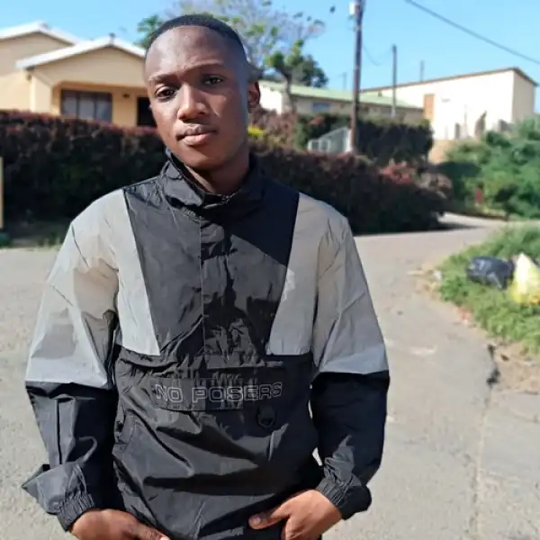 Kay2Godlee & TheGqomBoss – Sibhaka Nice