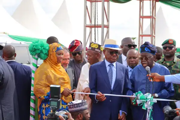 I’ll execute infrastructural projects in all zones – Tinubu