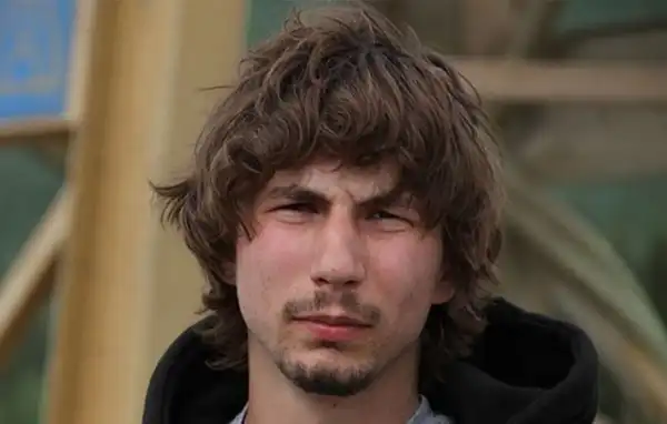 Biography & Networth Of Parker Schnabel
