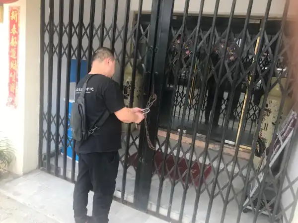 FG Shuts Down Chinese Restaurant That Declined Services To Nigerians (Photos)