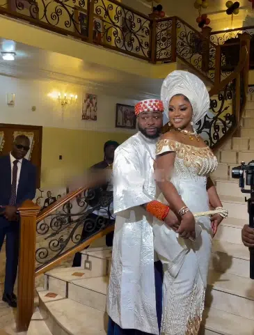 Davido pays tribute to late mother with stylish second outfit