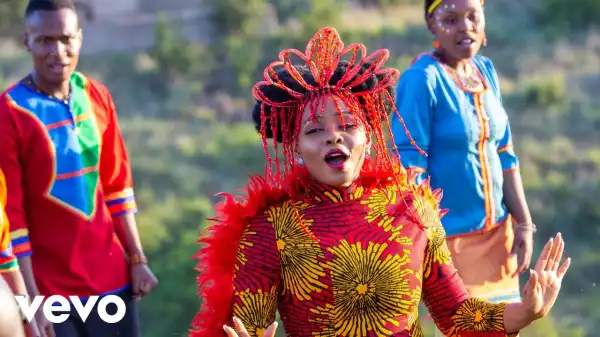 Yemi Alade – Rain ft. Mzansi (Video)