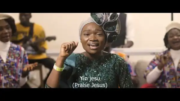 Titilayo Ojo – Waka Yin Jesu (Video)