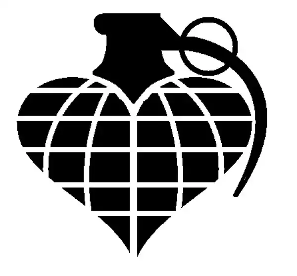 In Love And War [completed]