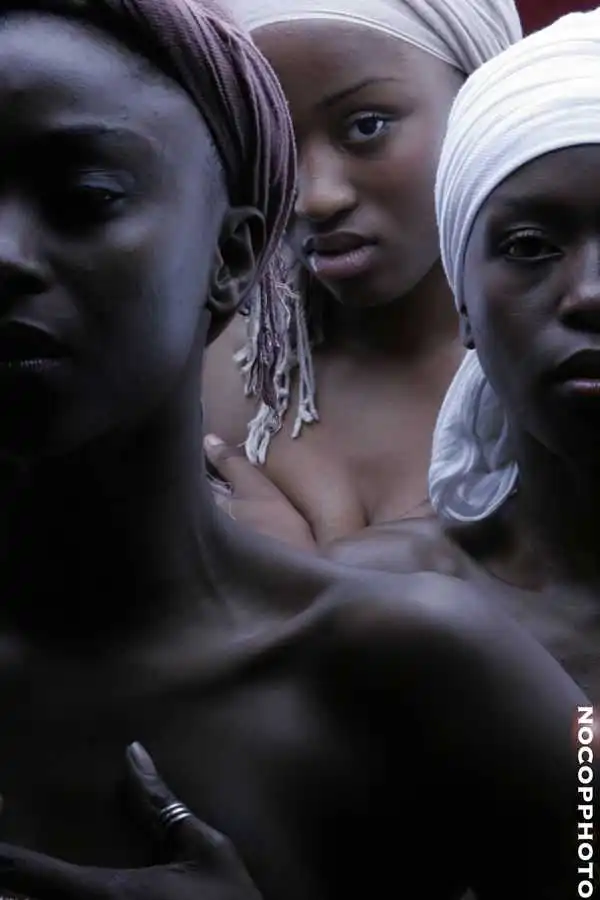 Must Read: How 3 Girls Fought Over 1 Guy (A Tale)’18+…
