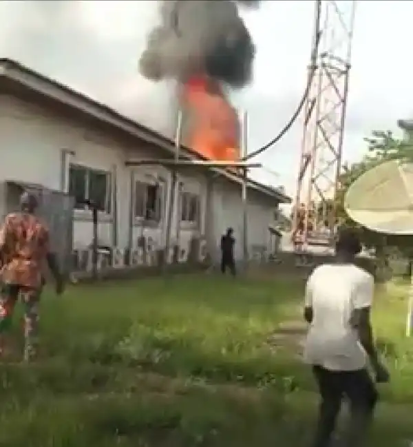 Moment fire gutted Unity FM in Abakiliki while staff were in the studio (photos/video)