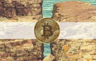 Bitcoin Struggles At $32K: AXS With Another 40% Daily Spike (Market Watch)