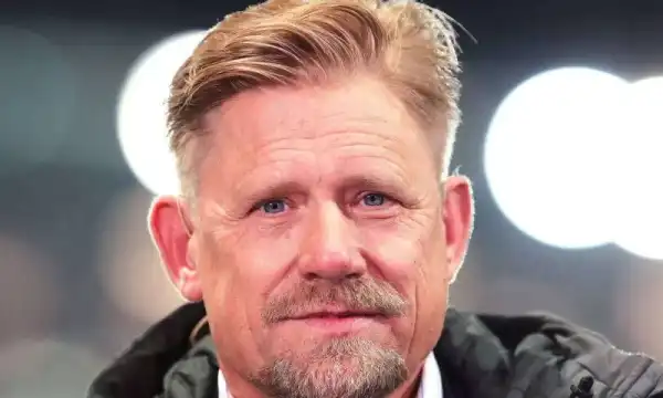 EPL: Schmeichel names 3 players that caused Man United’s 2-0 loss to Hull City