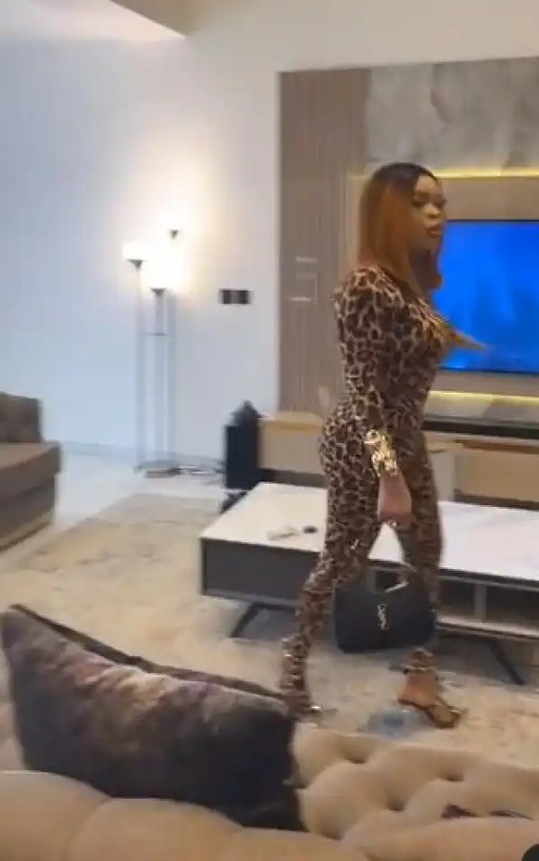 He Forgot His Backside At Home - Nigerians Drag Bobrisky Over Jumpsuit Video