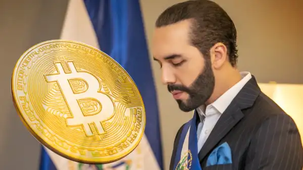 El Salvador Buys More Bitcoin — Country Now Holds 700 BTC – Featured Bitcoin News