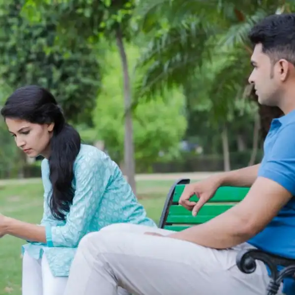 7 Red flags in people and why you should take them seriously
