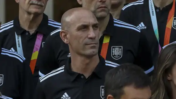 Jenni Hermoso calls for Spanish FA president sanctions after 