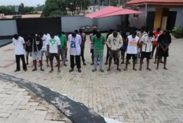 29 Suspected Internet Fraudsters Arrested In Ibadan