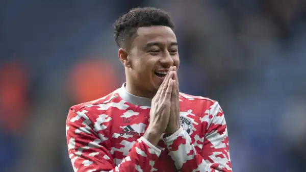 Everton consider rivalling West Ham for Jesse Lingard