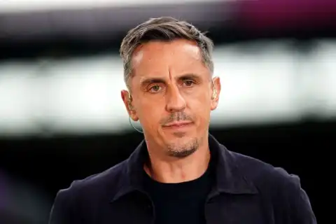 EPL: Gary Neville predicts clubs that will finish in top five