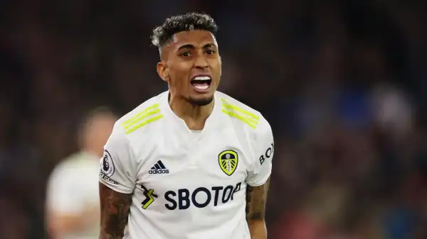 Barcelona hold fresh talks with Leeds over Raphinha transfer