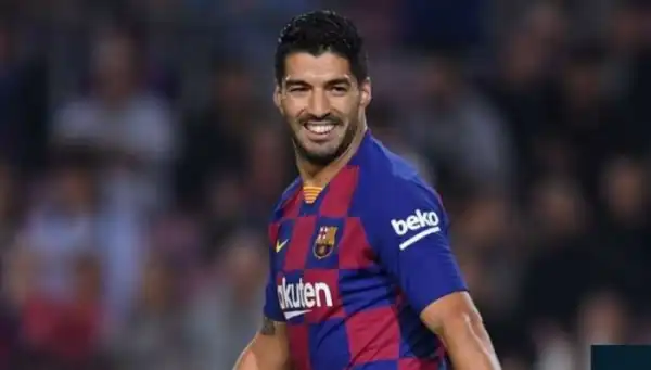 FAKE NEWS!! Suarez Reacts To His Future At Barcelona (See What He Said)