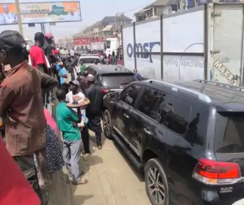 Protest by truck drivers grounds movement on Abuja-Keffi expressway