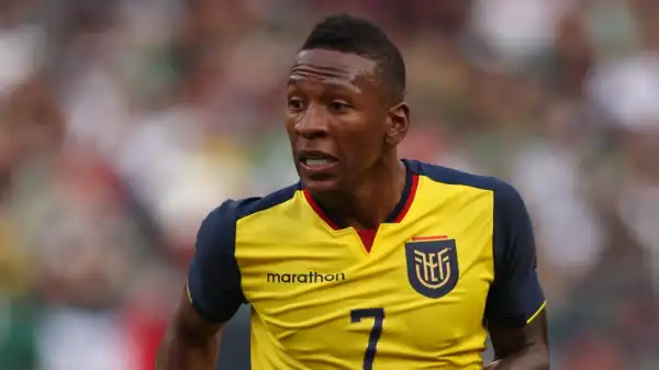 Brighton complete signing of Villarreal left-back Pervis Estupinan