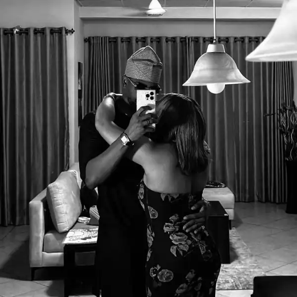 Fans gush as Olumide Oworu celebrates girlfriend’s birthday with cozy photos
