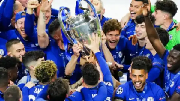 Chelsea win Club of the Year Trophy at Ballon d’Or 2021 awards ceremony