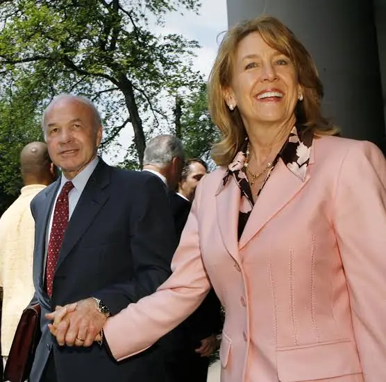 Career & Net Worth Of Linda Lay