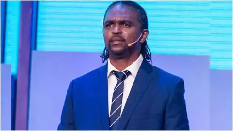 AFCON: ‘Nigerian spirit can never be broken’ – Kanu celebrates with Super Eagles players [VIDEO]