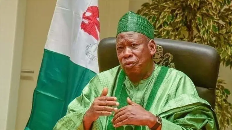 Ganduje shuts supermarket for rejecting old naira notes