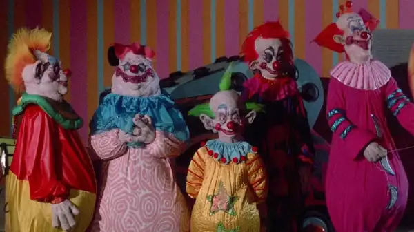 Killer Klowns From Outer Space Remake in Development by Ryan Gosling