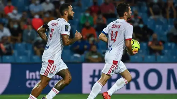 Depay Scores In Montpellier Defeat As Barca Rumours Flourish