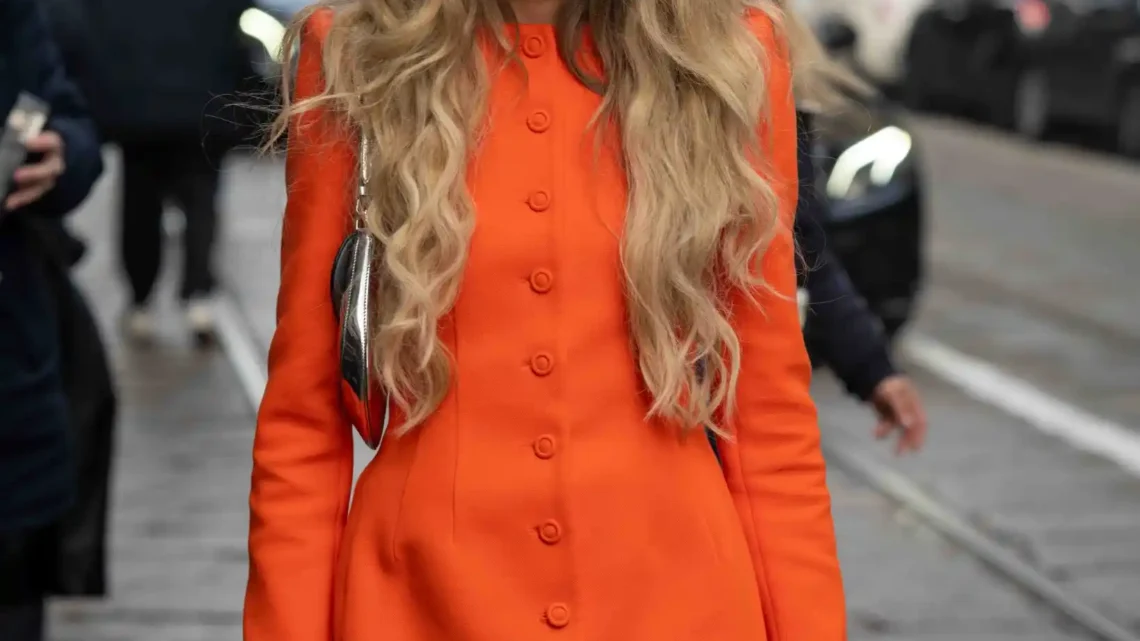 Net Worth Of Emili Sindlev