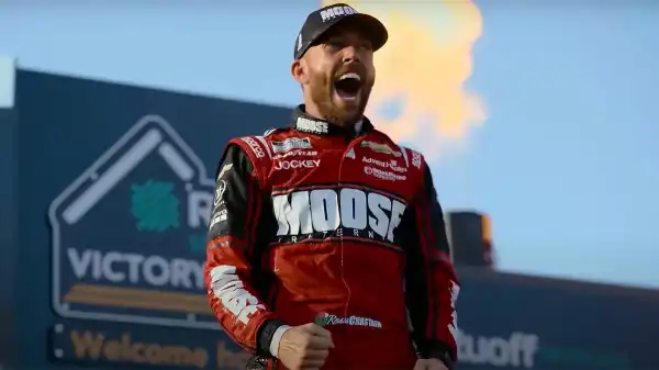 Nascar: Full Speed Trailer Previews Netflix Sports Docuseries