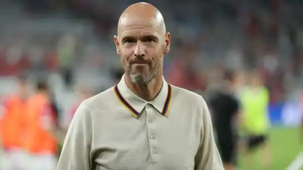 Erik ten Hag defends Man Utd
