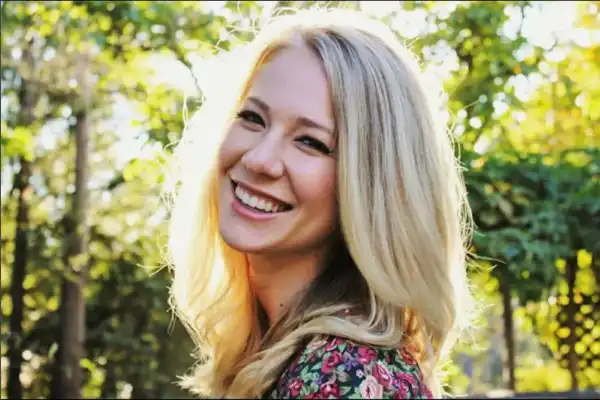 Age & Career Of London Elise Kress