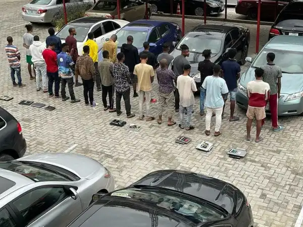 EFCC Arrests 24 Suspected Internet Fraudsters in Lagos, Recover Exotic Cars (Photo)