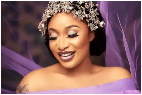 Our Actresses Don Use Nyash Scatter Alters – Blogger Claims Tonto Dike & Other Actresses Are Sleeping With Pastors