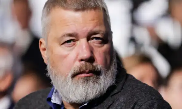 Russian Nobel Prize Winner To Auction His Prize Medal To Raise Funds For Ukraine Refugees