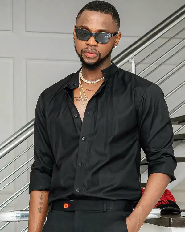 Kizz Daniel Celebrates After Hitting 500 million Boomplay Streams