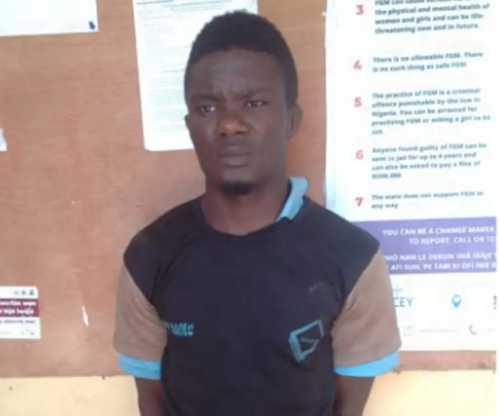 Amotekun arrests scavenger for burglary in Ekiti