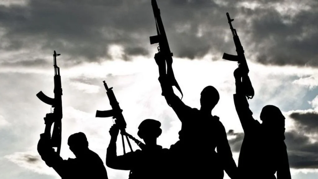 Gunmen storm Abuja community, kidnap man, wife, son, others