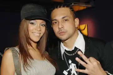 Rihanna Ft. Sean Paul – Break It Off