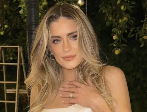 Career & Net Worth Of Whitney Simmons