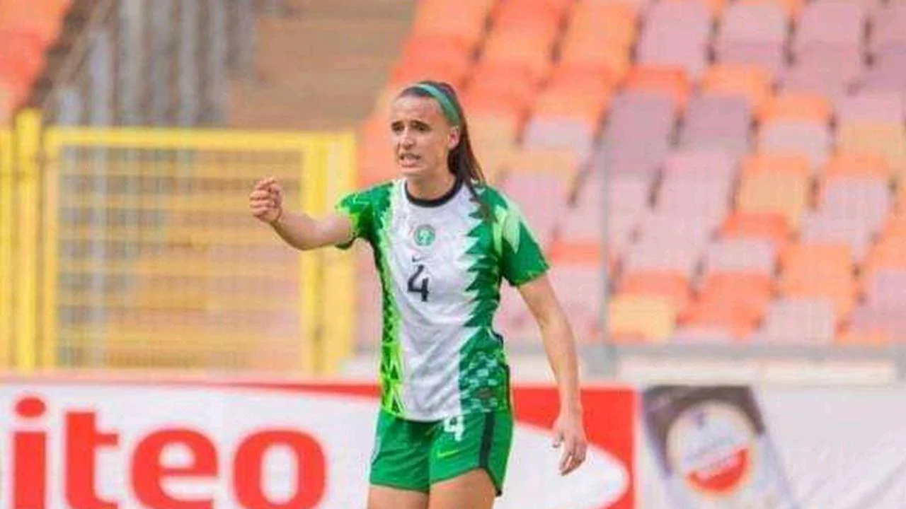 ‘I just show them my dad’s picture’ – Plumptre on Super Falcons players doubting she’s Nigerian
